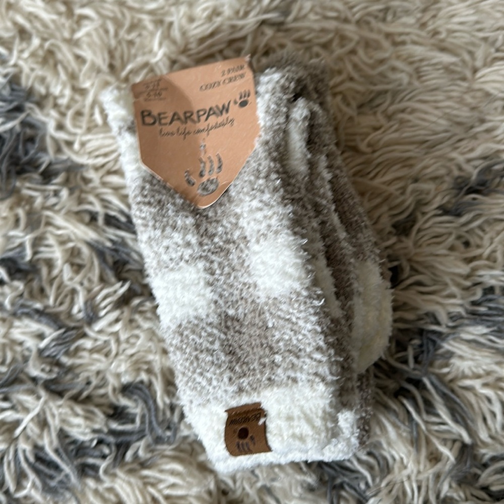 NWT Cozy Crew Socks